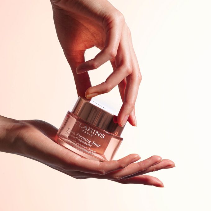 كريم النهار "إكسترا فيرمينغ" عامل حماية 15