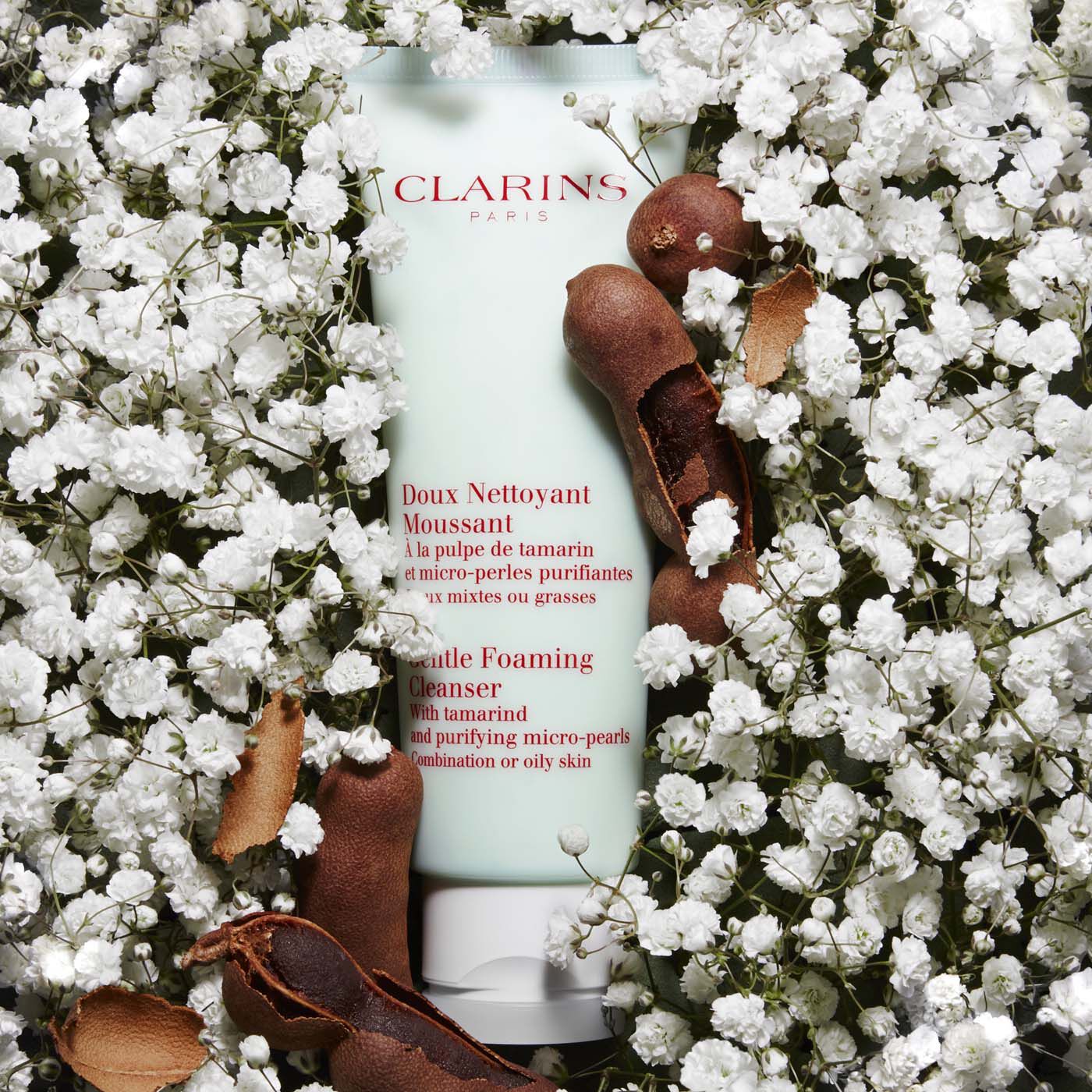 gentle foaming cleanser with tamarind