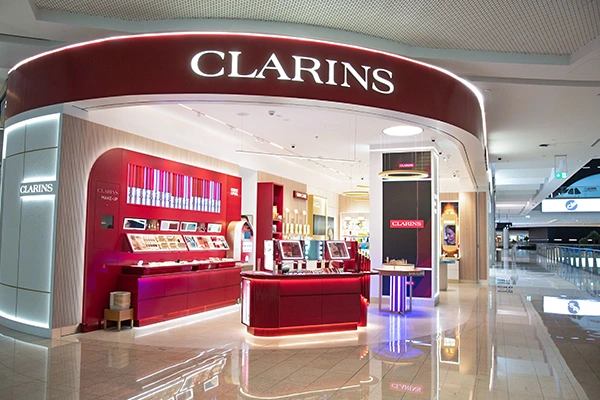 واجهة متجر كلارنس