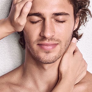 ENERGIZING FACIAL FOR MEN