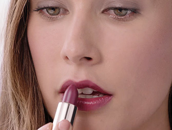 How to achieve beautifully lined lips