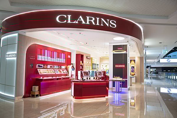 Clarins boutique window